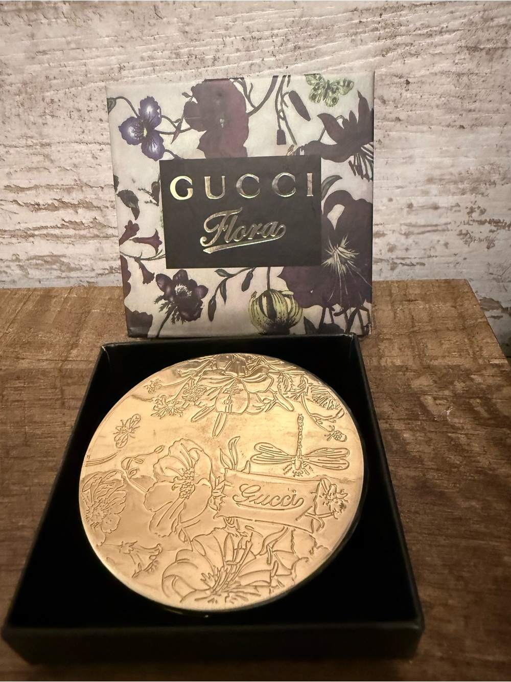 Authentic GUCCI beauty flora mirror heavy duty golden color